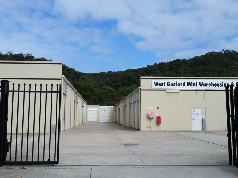 22 & 23 Tathra Street, West Gosford NSW 2250