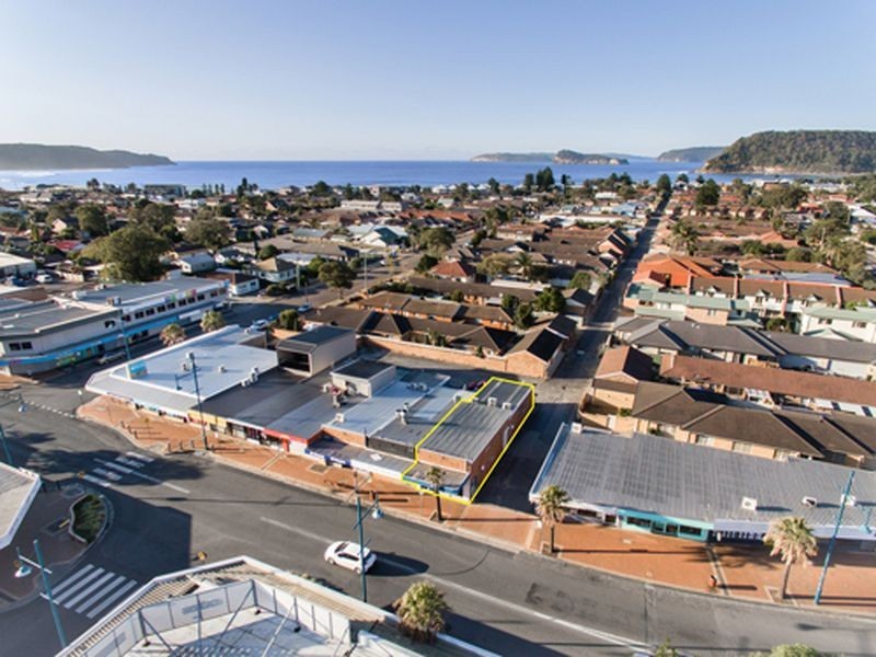 348 West Street, Umina Beach NSW 2257