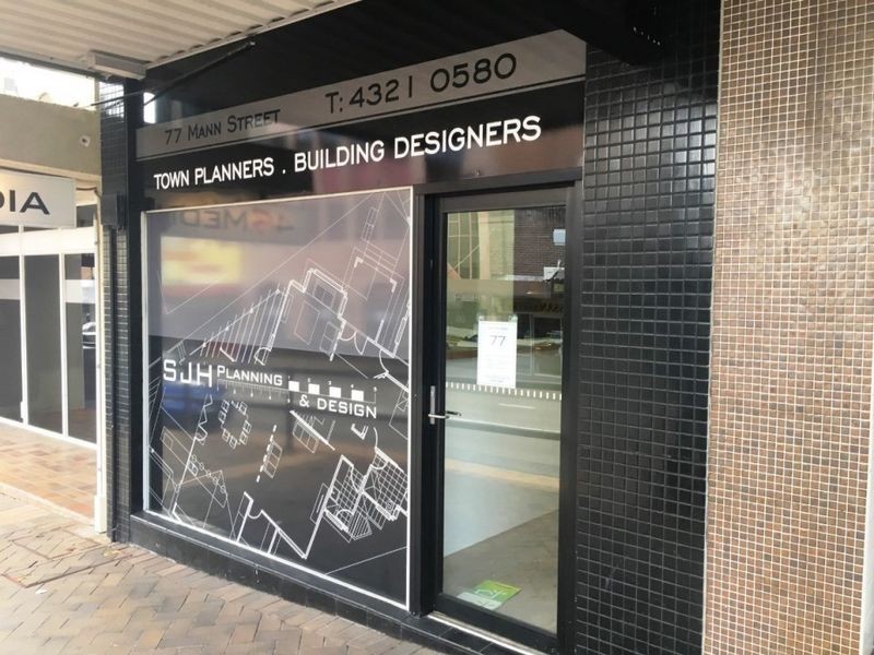 77 Mann Street, Gosford NSW 2250