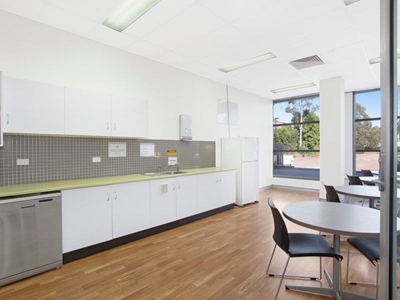 14 Pioneer Avenue, Tuggerah NSW 2259