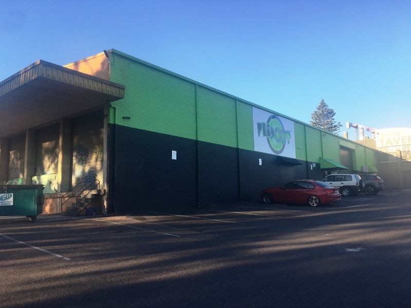 7 Young Street, West Gosford NSW 2250