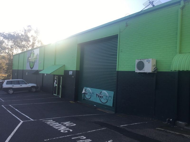 7 Young Street, West Gosford NSW 2250