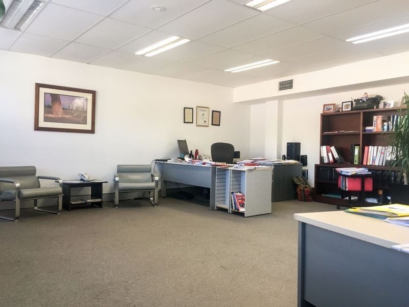 Suite 8 Level 3/5 Baker Street, Gosford NSW 2250