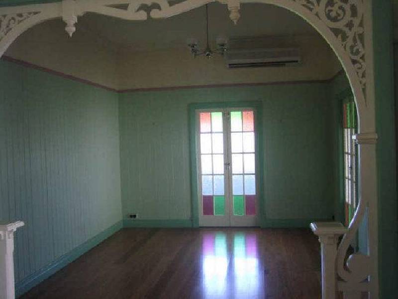 97 Chaucer Street, Moorooka QLD 4105