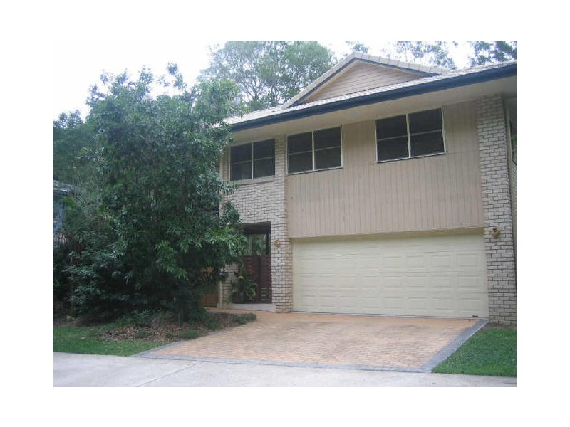 12 Aaron Place, Indooroopilly QLD 4068