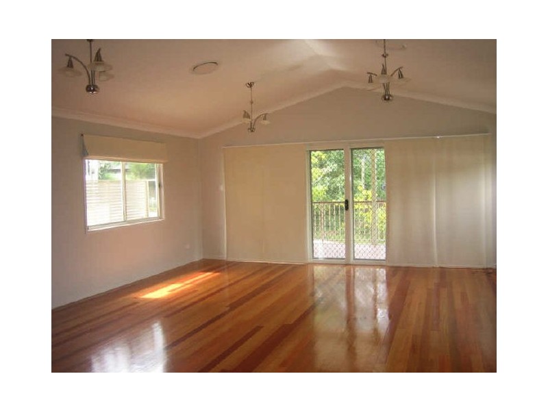 11 Kate Street, Indooroopilly QLD 4068