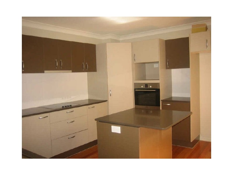 11 Kate Street, Indooroopilly QLD 4068