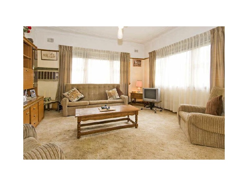 6 Ronald Avenue, Ryde NSW 2112