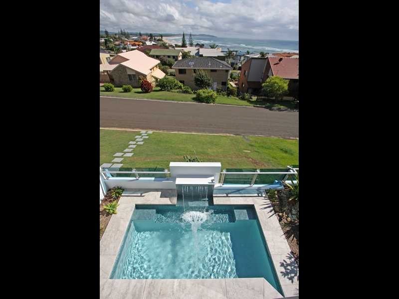 2/3 Pinnacle Row, Lennox Head NSW 2478