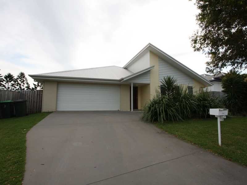 8 Morton Way, Lennox Head NSW 2478