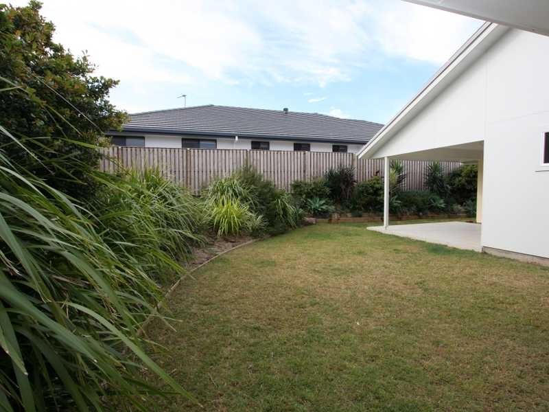 8 Morton Way, Lennox Head NSW 2478
