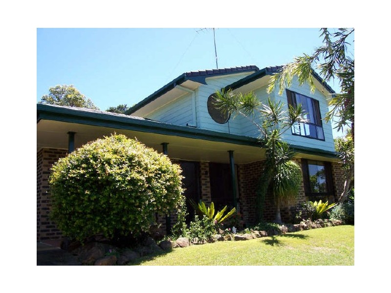 4 Henderson Drive, Lennox Head NSW 2478