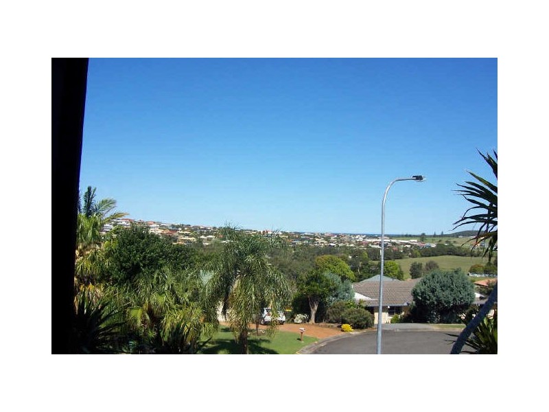 4 Henderson Drive, Lennox Head NSW 2478