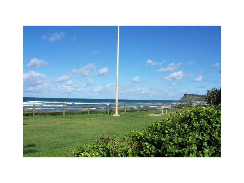 Cnr Ballina  Byron Street, Lennox Head NSW 2478