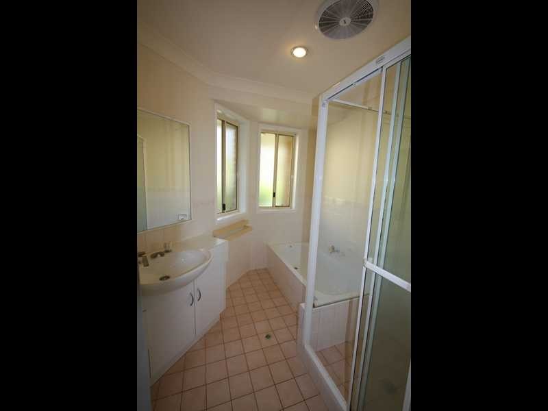 1/4 Chauvel Close, Skennars Head NSW 2478