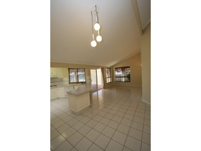 2/20 Patricia Parade, Lennox Head NSW 2478