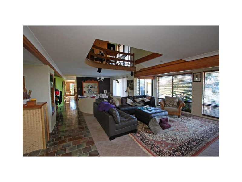 6 Castle Drive, Lennox Head NSW 2478