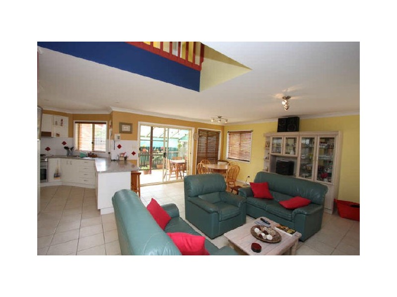 2/10 Patricia Parade, Lennox Head NSW 2478