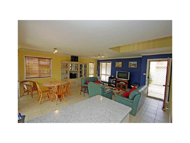 2/10 Patricia Parade, Lennox Head NSW 2478