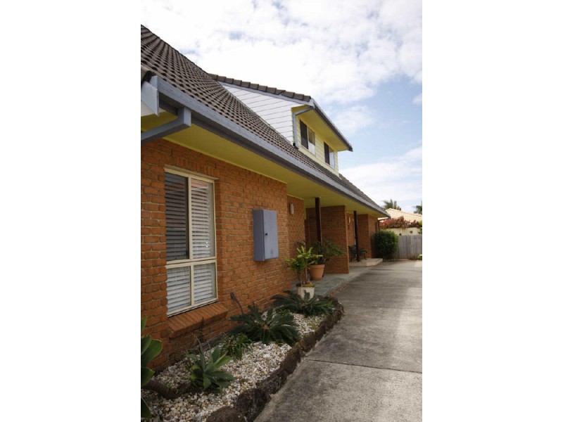 2/10 Patricia Parade, Lennox Head NSW 2478