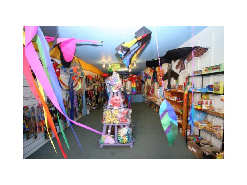 COOL BREEZE KITES Ballina Street, Lennox Head NSW 2478