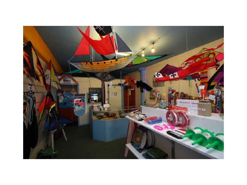 COOL BREEZE KITES Ballina Street, Lennox Head NSW 2478
