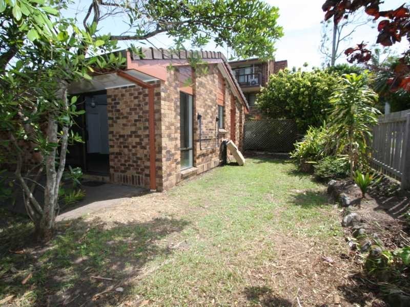 2/30 Sunrise Crescent, Lennox Head NSW 2478