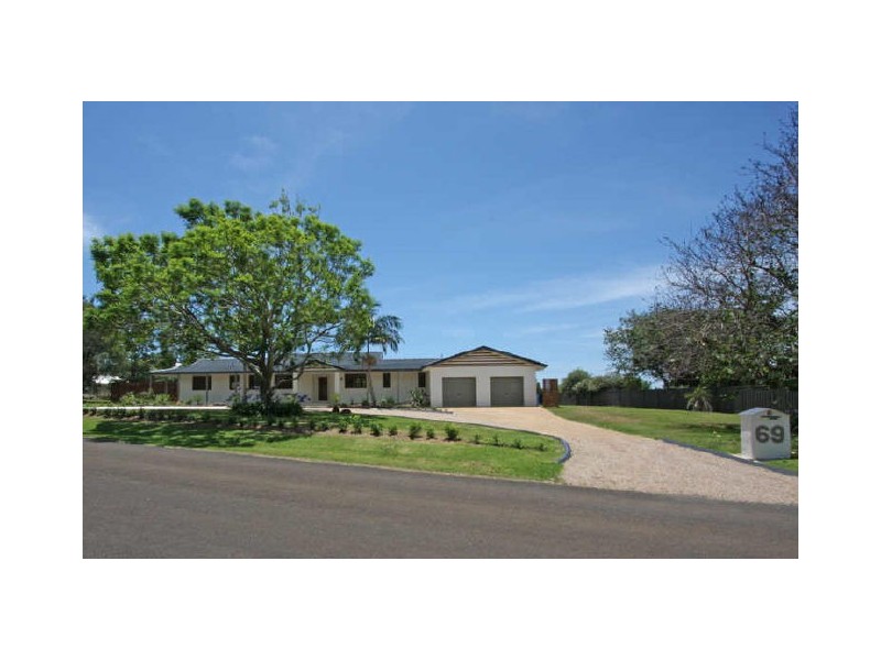69 Hillcrest Drive, Tintenbar NSW 2478