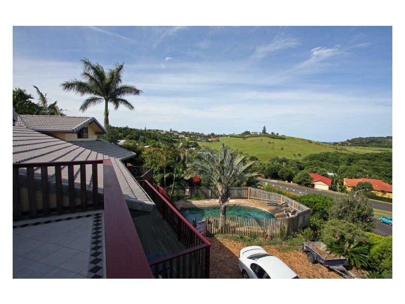 6 Seabreeze Place, Lennox Head NSW 2478