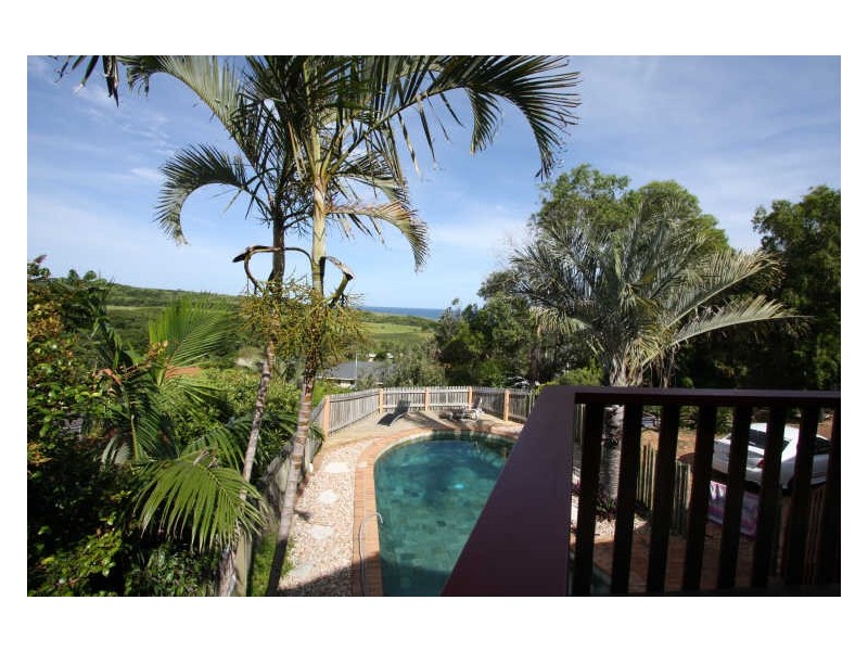 6 Seabreeze Place, Lennox Head NSW 2478