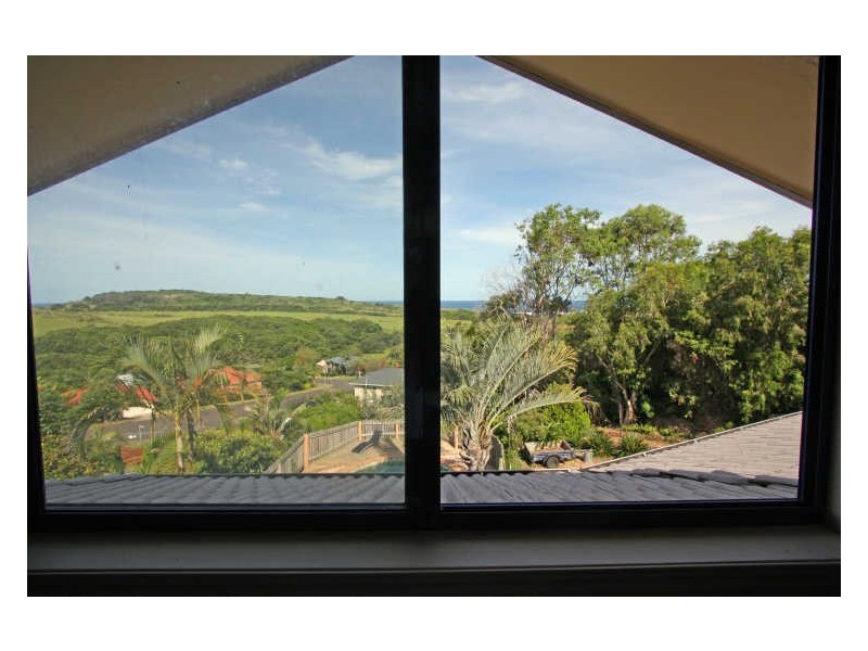 6 Seabreeze Place, Lennox Head NSW 2478