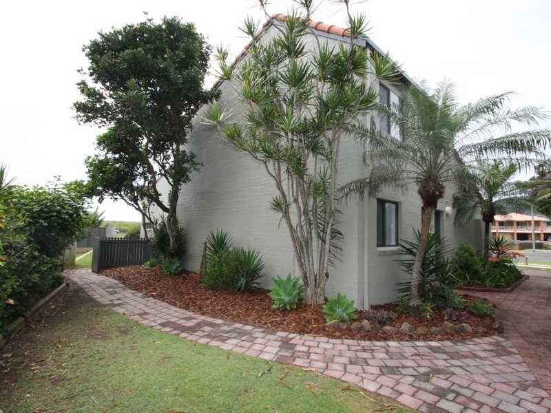 11/5-7 Tresise Place, Lennox Head NSW 2478