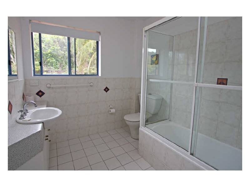 3/2 Pinnacle Row, Lennox Head NSW 2478