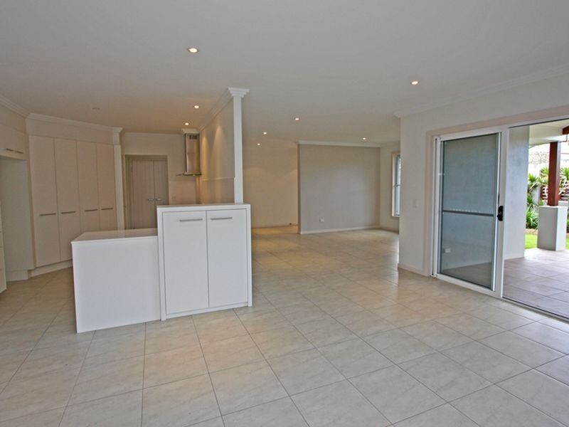 2/1 Isabella Drive, Skennars Head NSW 2478