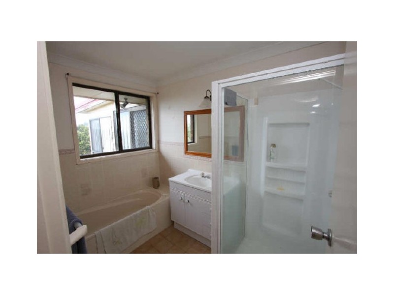 25 Blue Seas Parade, Lennox Head NSW 2478