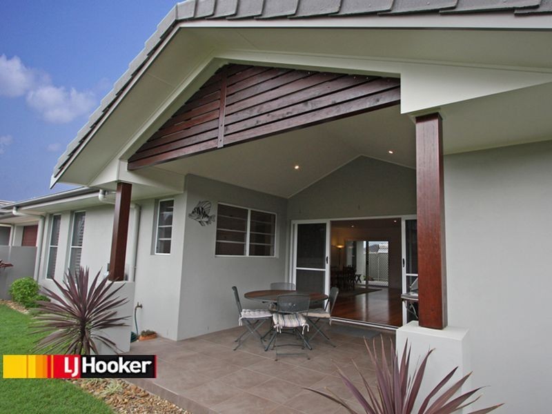 1/1 Isabella Drive, Skennars Head NSW 2478