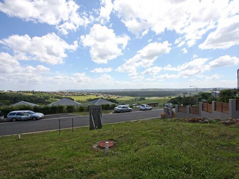 1/10 Warrawee  Drive, Lennox Head NSW 2478