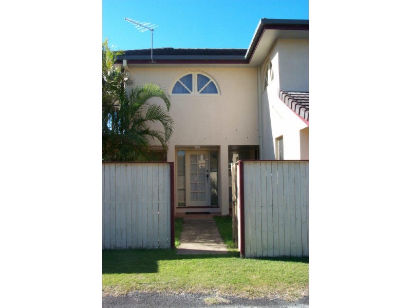 2/12 William Street, Lennox Head NSW 2478