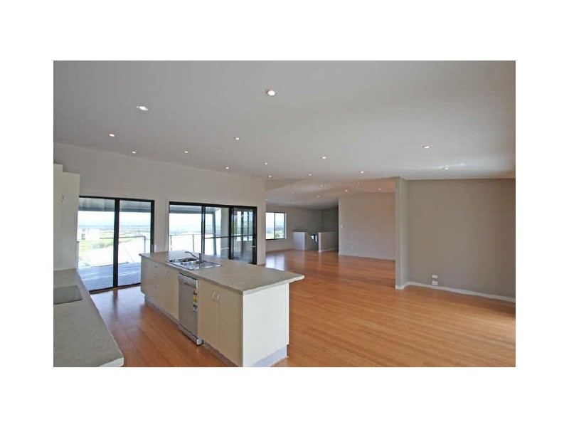 2/8 Warrawee Drive, Lennox Head NSW 2478