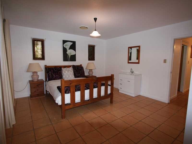 230 North Creek Road, Lennox Head NSW 2478