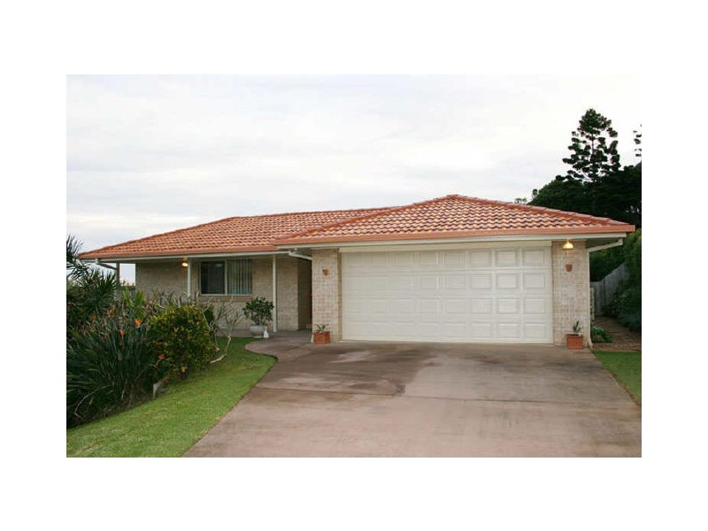 11 Claremont Place, Lennox Head NSW 2478