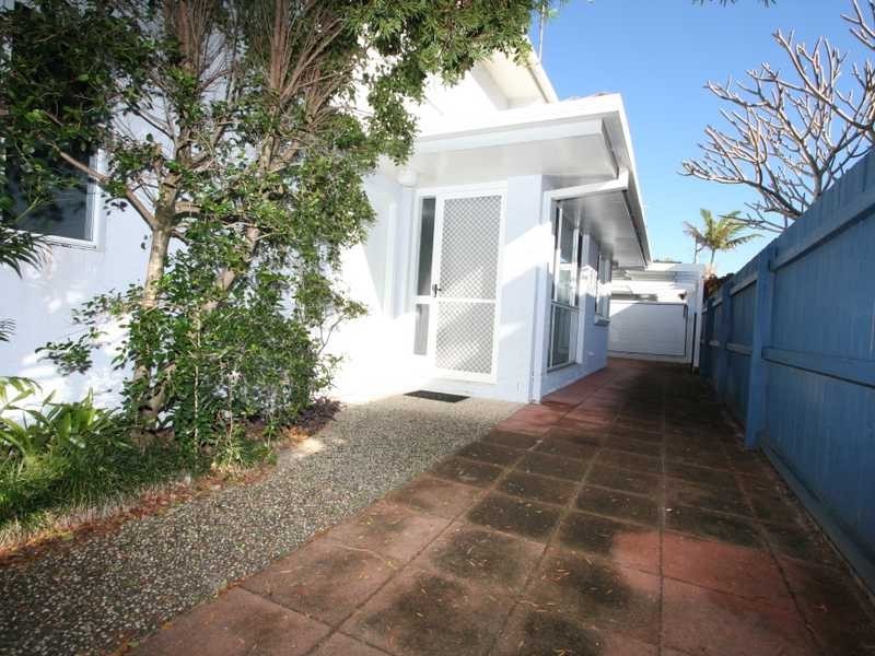 2/57 Stewart Street, Lennox Head NSW 2478