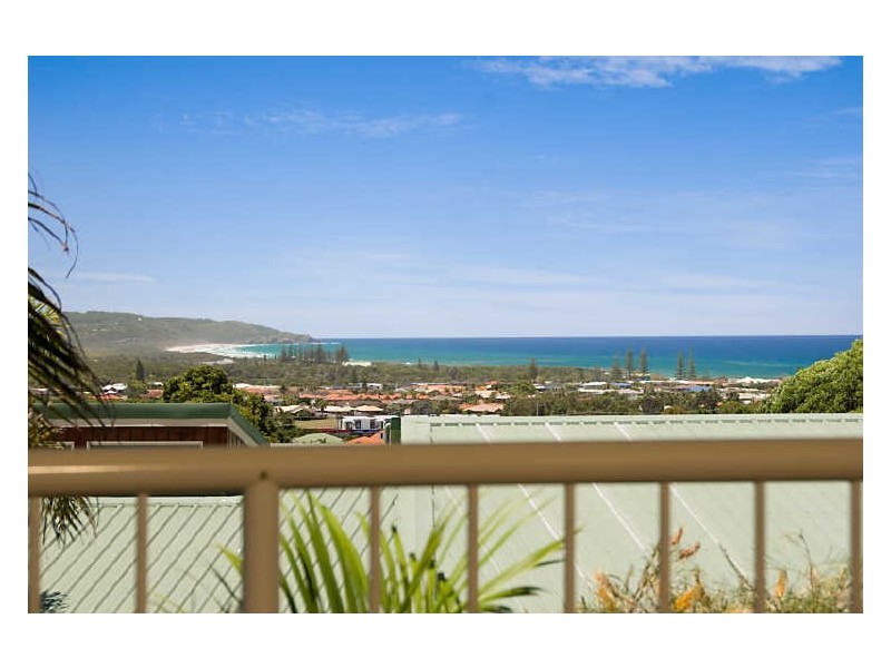 12a Stonehenge Place, Lennox Head NSW 2478