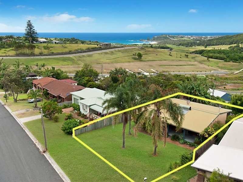 19 Blue Seas Parade, Lennox Head NSW 2478
