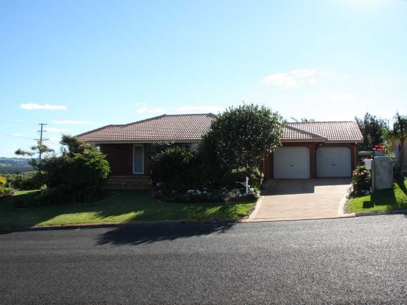 1 Henderson Place, Lennox Head NSW 2478