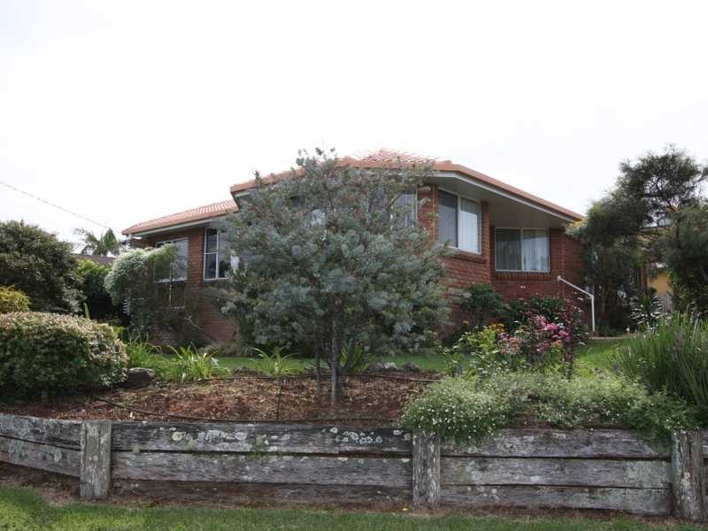 1 Henderson Place, Lennox Head NSW 2478