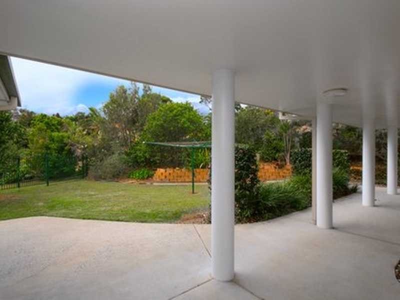 18 Ocean Breeze Drive, Lennox Head NSW 2478