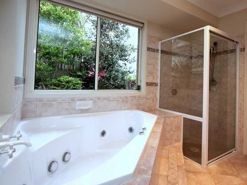 18 Ocean Breeze Drive, Lennox Head NSW 2478