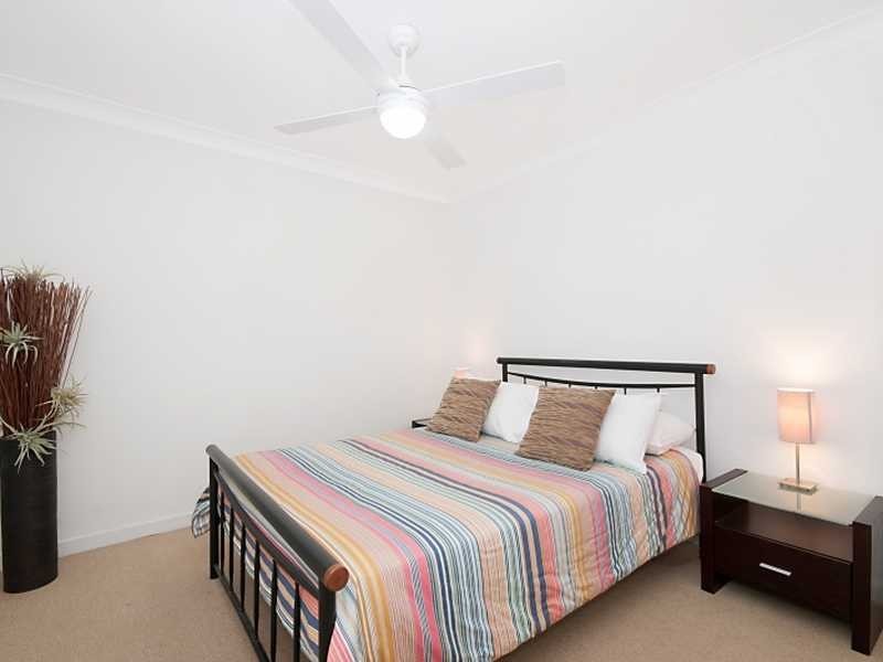 2/32 Pacific Parade, Lennox Head NSW 2478