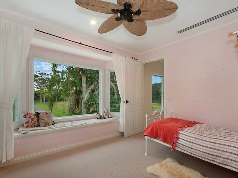 334 Ross Lane, Tintenbar NSW 2478